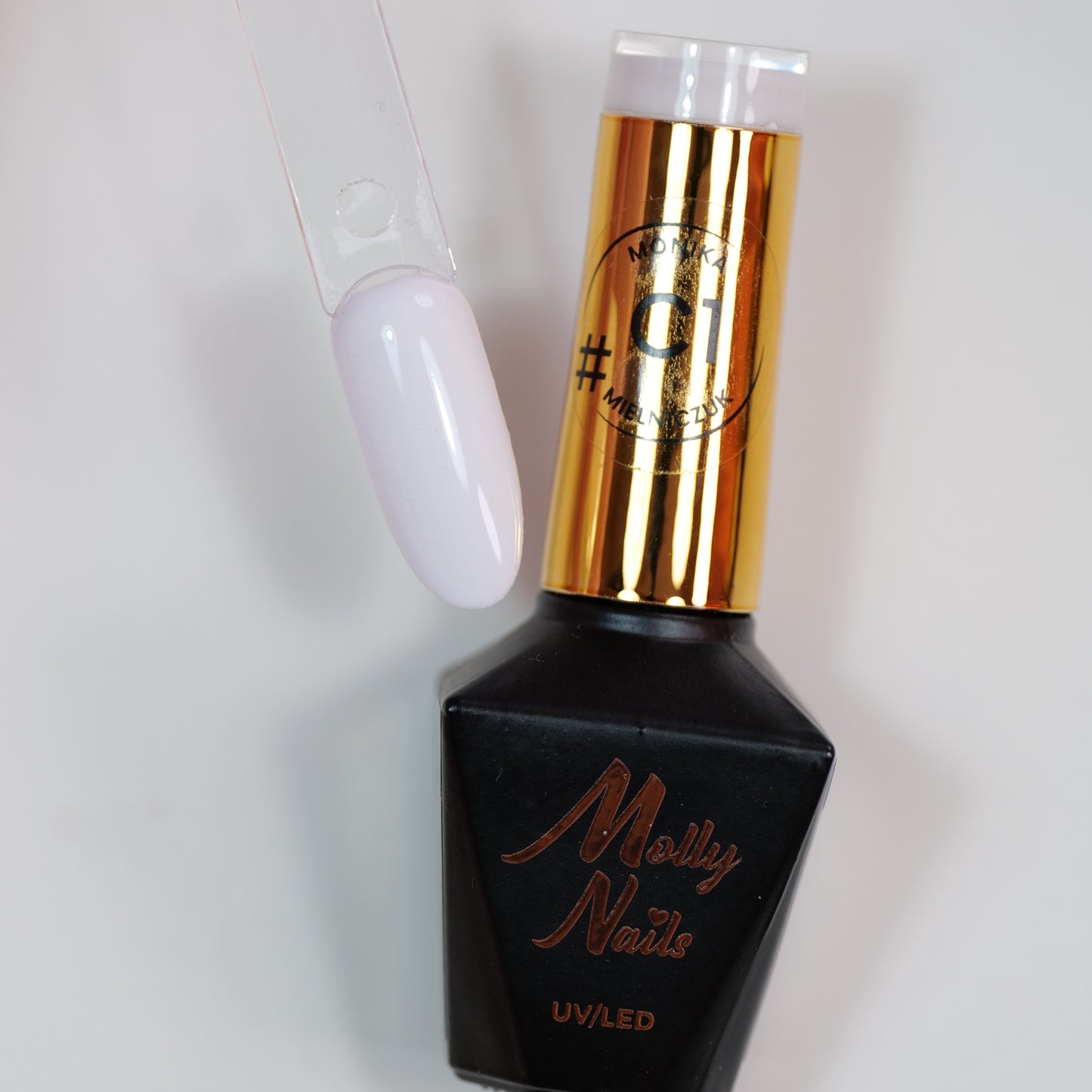 Lakier hybrydowy Molly Nails by Monika Mielniczuk C1
