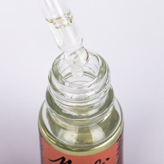 Oliwka perfumowana do paznokci Mystique Nail & Cuticle Oil 10 ml