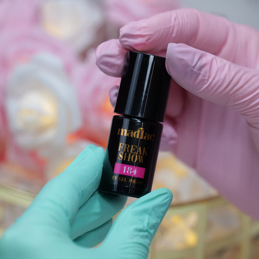 Lakier Hybrydowy UV LED Freak Show 6 ml – 184