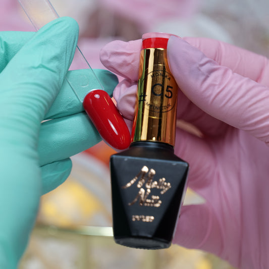 Lakier hybrydowy Molly Nails by Monika Mielniczuk  C5