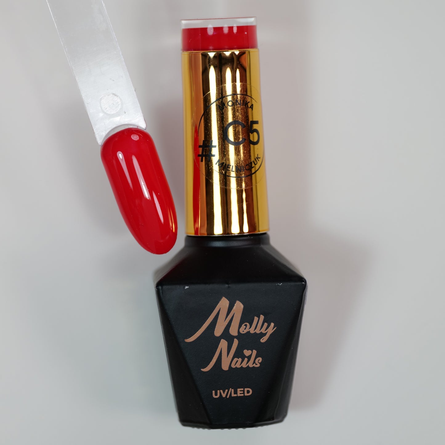 Lakier hybrydowy Molly Nails by Monika Mielniczuk  C5